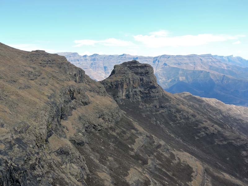 De klippen van de noordelijke Drakensbergen, ‘Amphitheatre’.