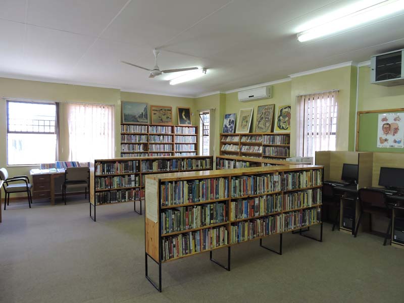De bibliotheek van Umasizakhe.