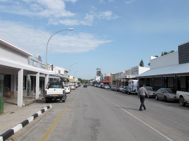 President Avenue., de hoofdstraat van Tsumeb.