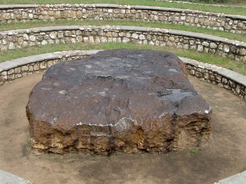 Omgeving Tsumeb: de Hoba Meteoriet, 80.000 jaar oud en de grootste ter wereld